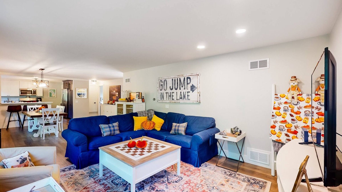 Empire House | Dog-friendly home on a large corner lot with firepit, washer/dryer, & fast WiFi