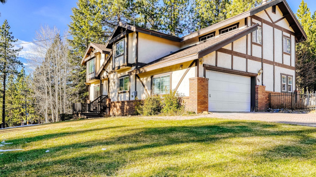 Round Hill Village House | Dog-friendly home with pool table, fireplaces, & private hot tub, sleeps 10