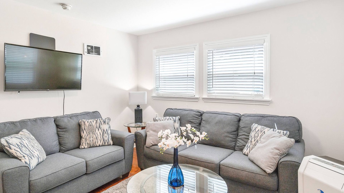 Cortez Hill Condo | Dog-friendly home with full kitchen & furnished patio - near downtown