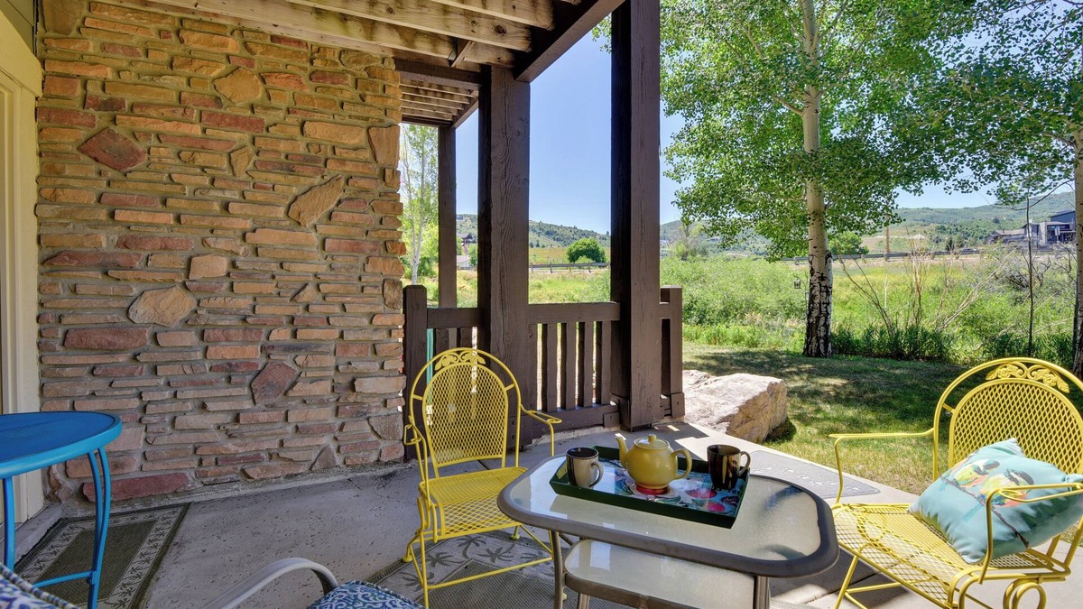 Ogden Condo | Dog-Friendly Huntsville Vacation Rental w/Pool!