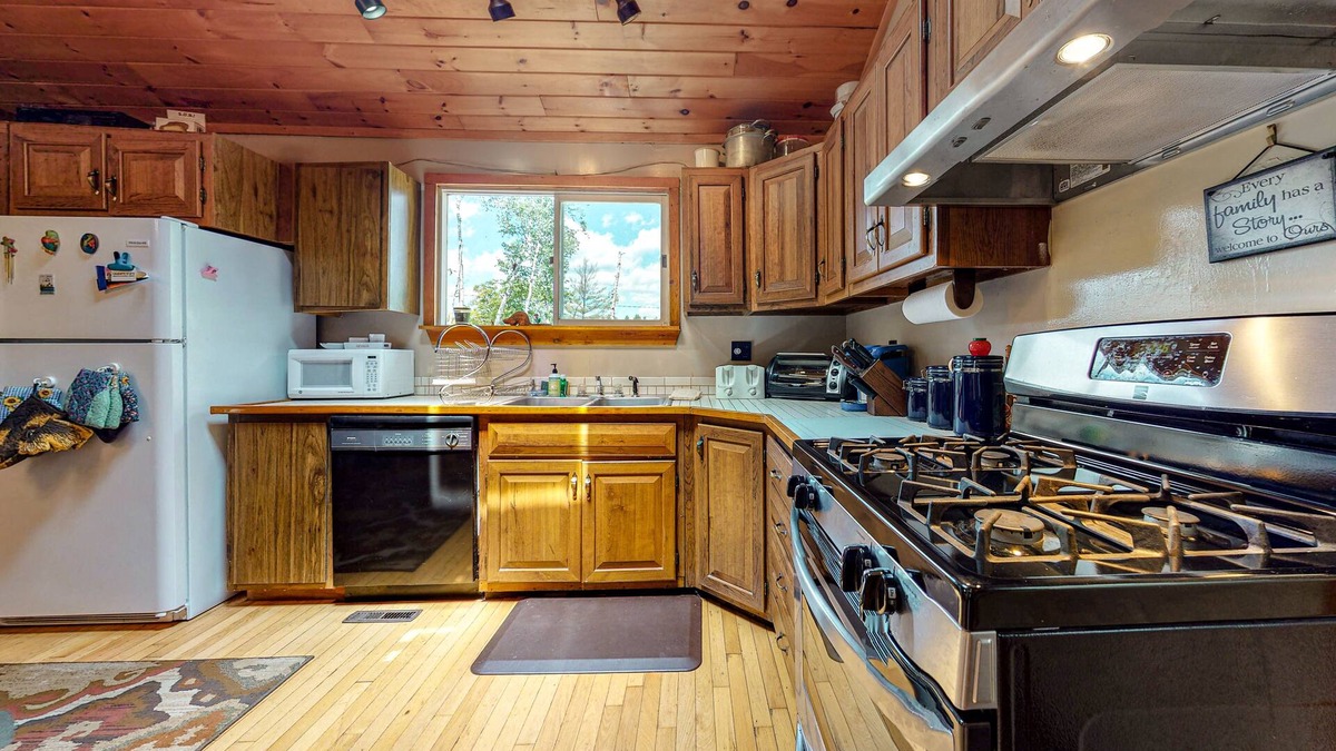 Sanbornville Cabin | Dog-friendly lakefront cabin with loft, gas grill, lake views, wood stove, porch