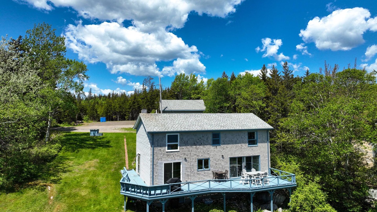 Spruce Head House | Dog-friendly ocean-view house with expansive deck & grill - snowbirds welcome