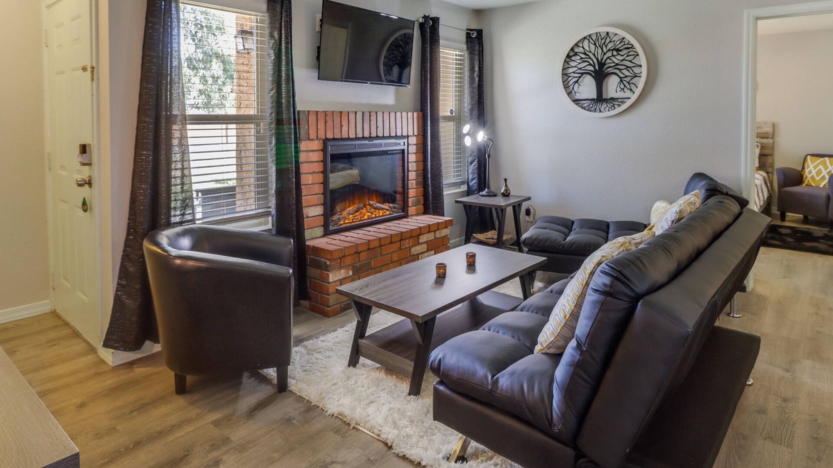South Mountain Apartment | Dog-friendly Phoenix Condo w/ Community Pool!