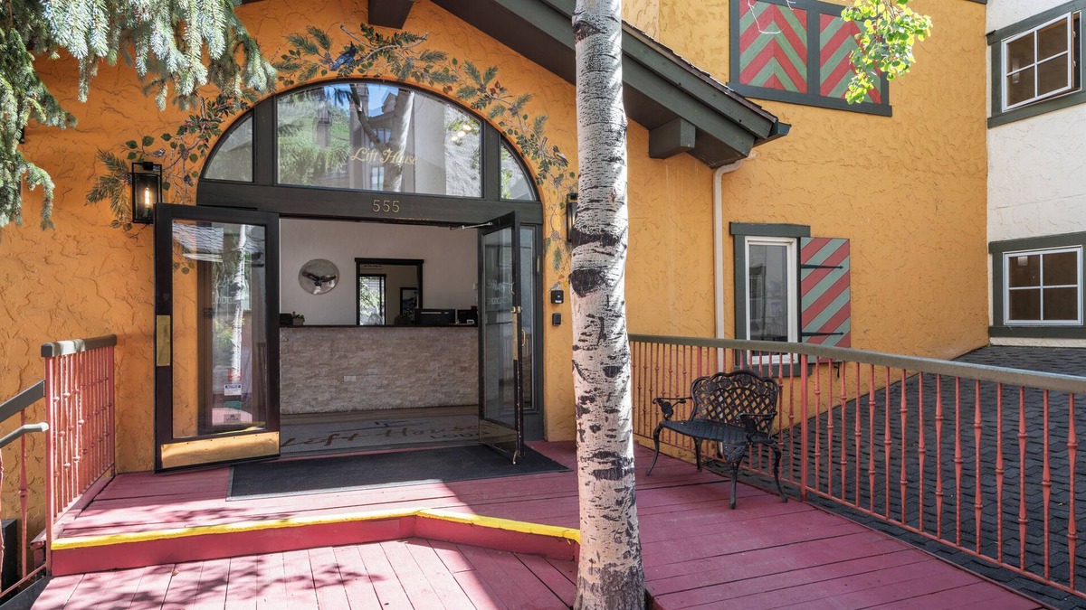 Vail Condo | Dog Friendly Vail Lionshead Studio, LH Studio
