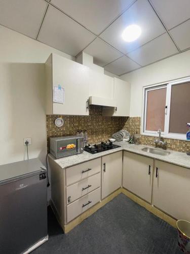 Hassan Abdal Apartment | Doha emporium B-17 multi garden Islamabad 2 bad flate for rent