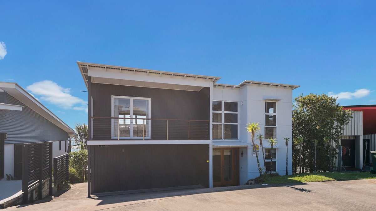 Brisbane House | Dolce Villa Tangalooma