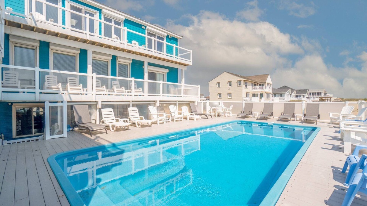 Sandbridge House | Dolphins Jumping and sunrise view-Ocean Front house