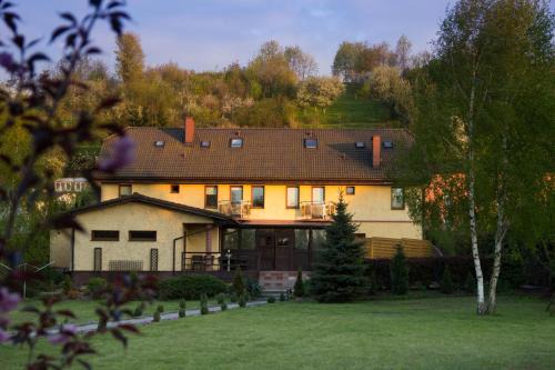 Chelmno Bed & Breakfast | Dom Gościnny Pod Górą