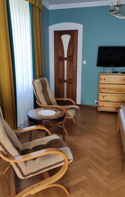 Ustrzyki Dolne House | Dom Sula