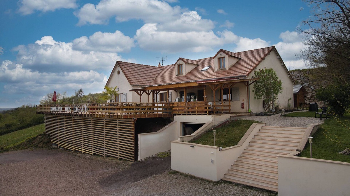 Garchizy Bed & Breakfast | Domaine Avec Piscine