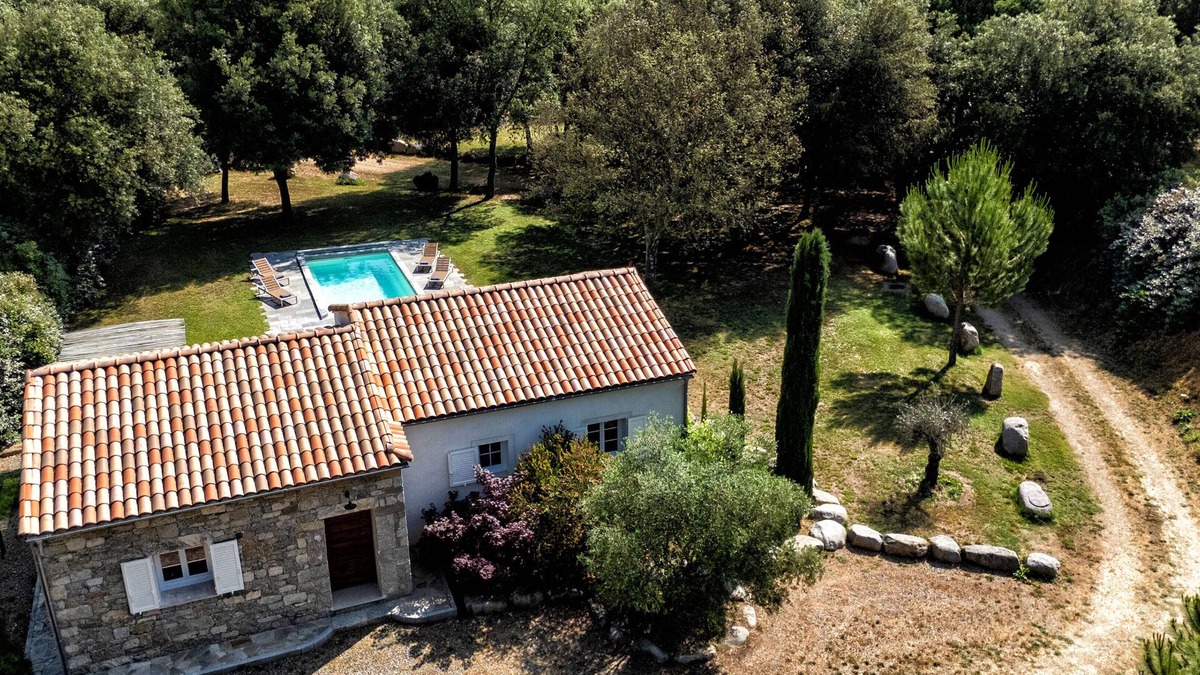 Corte Villa | Domaine de Bracciole CORTE, villa with private pool, wooded park 20ha, river