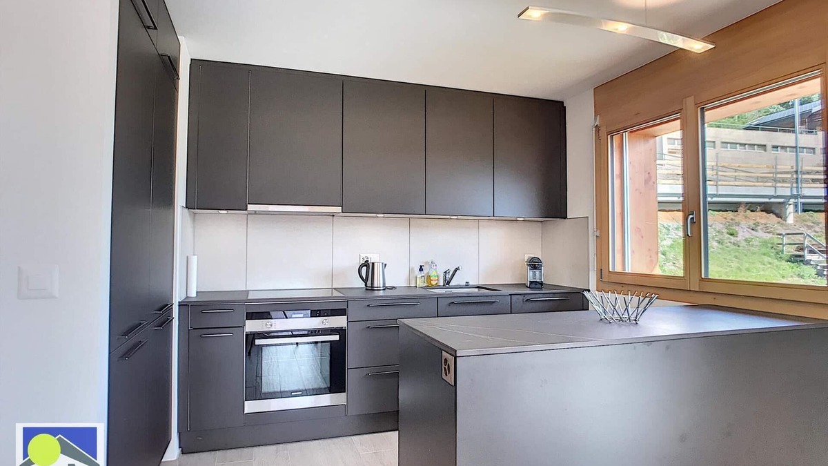 Leysin Apartment | Domaine du Parc B311 Lovely prestige apartment of 4 ½ pieces (6 people) situated on the third floor