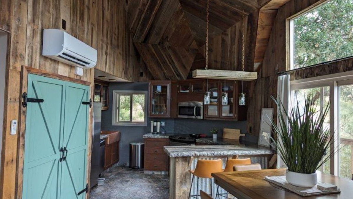 Oak Shores House | Dome Sweet Dome