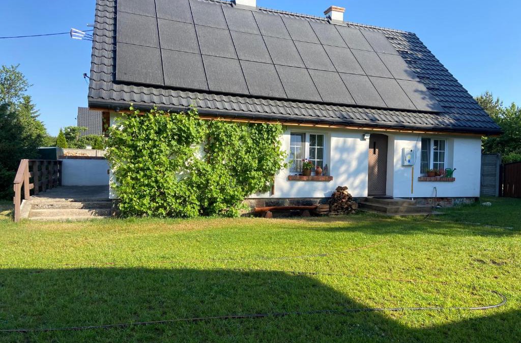 Lniano Ski Chalet | Domek nad jeziorem Bory Tucholskie las jeziora wakacje weekend Błądzim