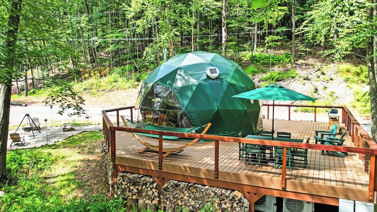 Swan Lake RV Rental | Domes at Catskills a lakefront glamping adventure for adults