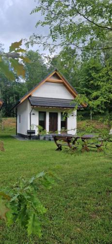 Czarna House | Domki na Wypasie