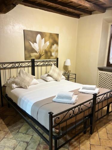 Rione VI Parione Apartment | Domus Antica Navona