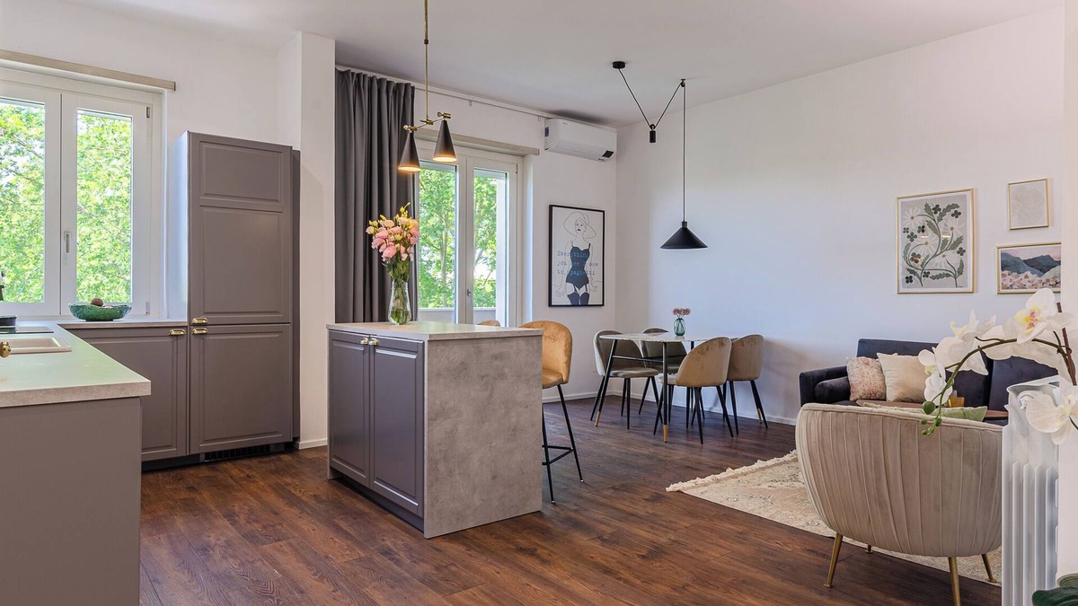 Monte Sacro Apartment | DOMUS CAMPI FLEGREI | new, 5 km from the center, well served by public transport