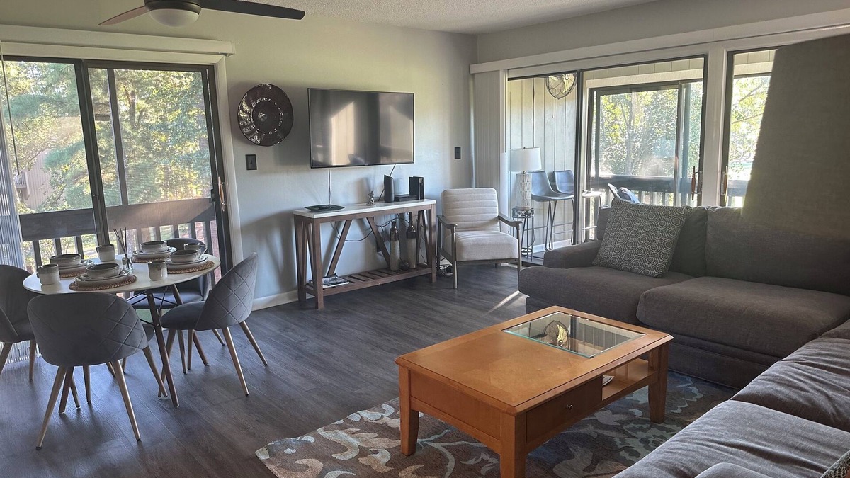 Pinehurst Condo | Don't miss this Pinehurst Fabulous Condo 2B/2B on golf course 5, pets welcomed