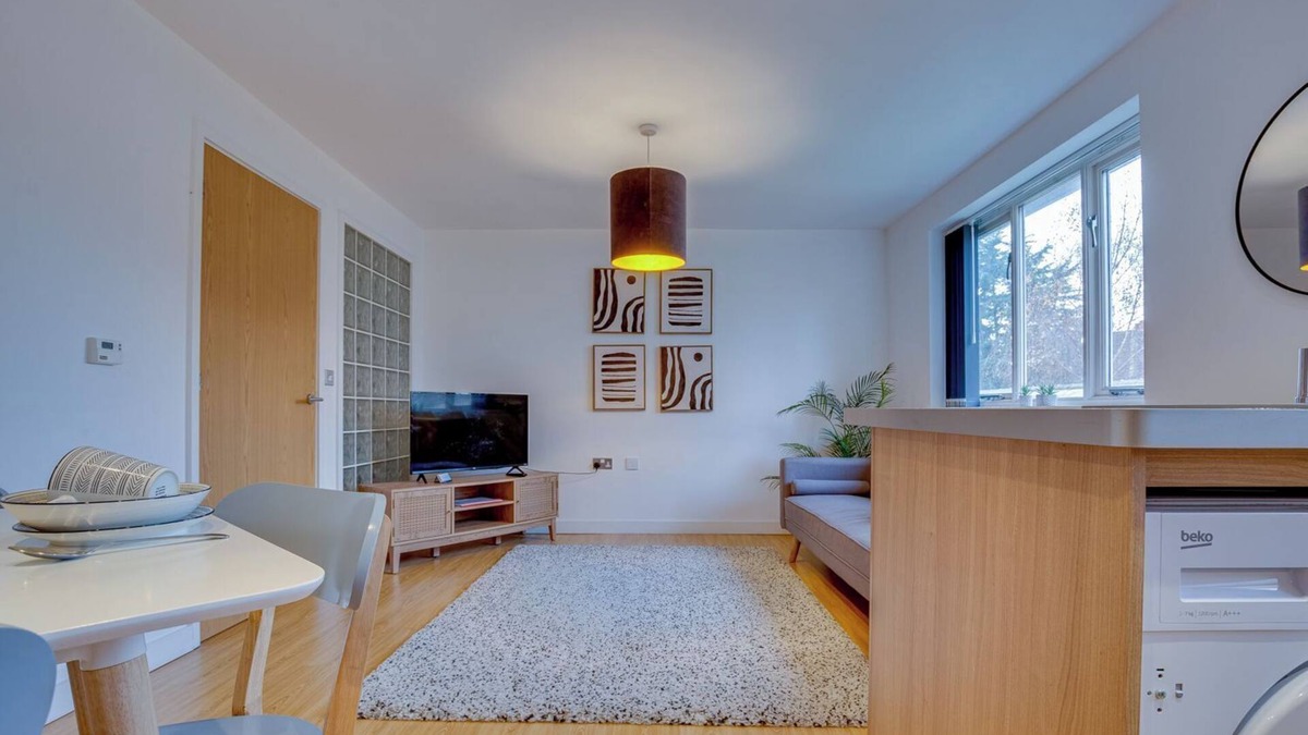 Doncaster Apartment | Doncaster 1st floor Apartment