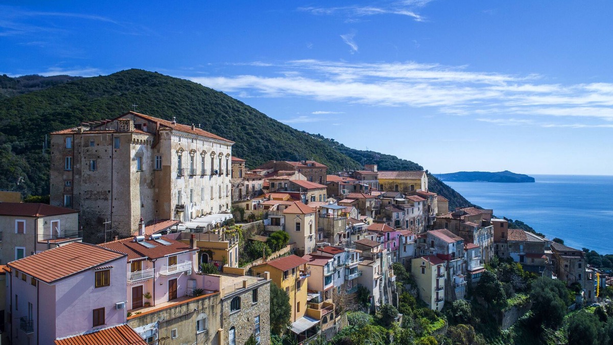 Marina di Pisciotta Hotel | DONNA ESTER