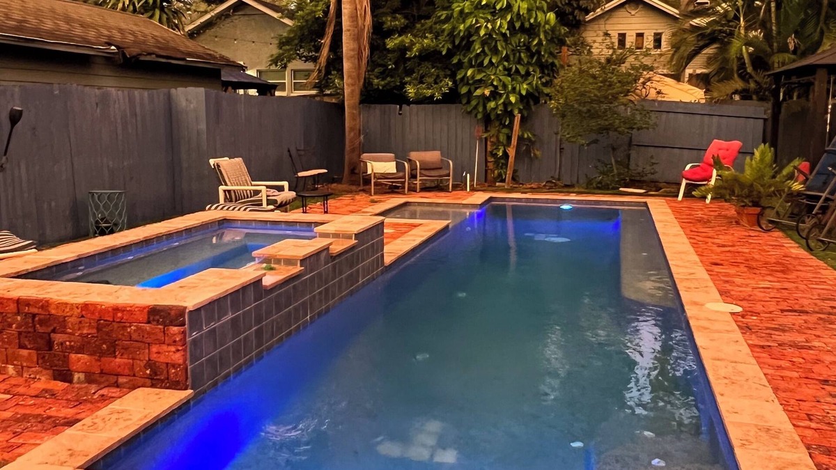 Thornton Park House | Donwtown Orlando Thornton Park Historic District - Heated Salt Pool Hot Tub