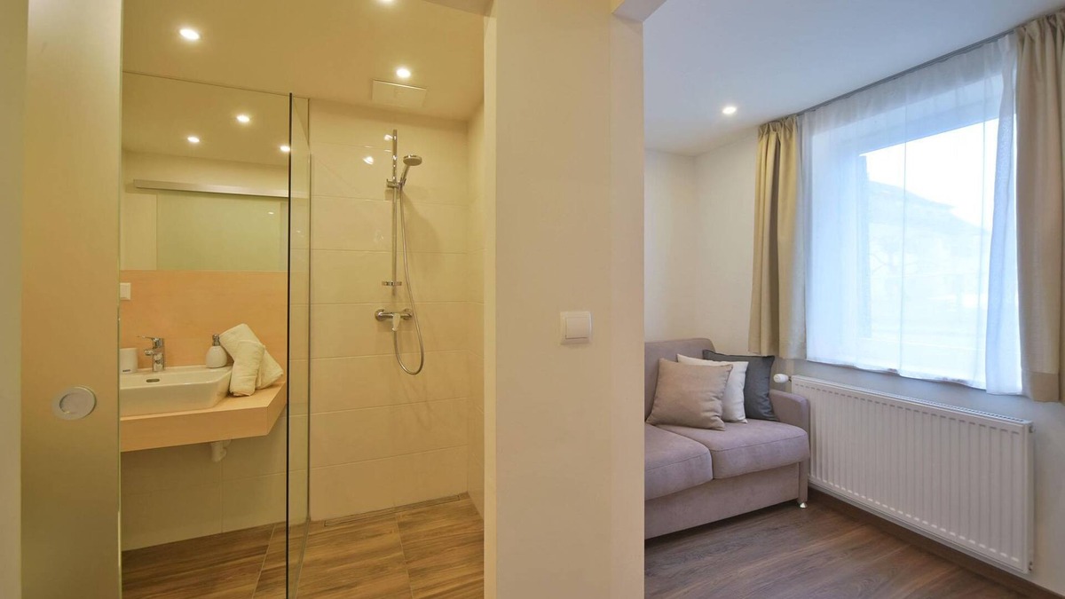 Seeboden Cottage | Doppelzimmer Deluxe Garden - Pension Linder