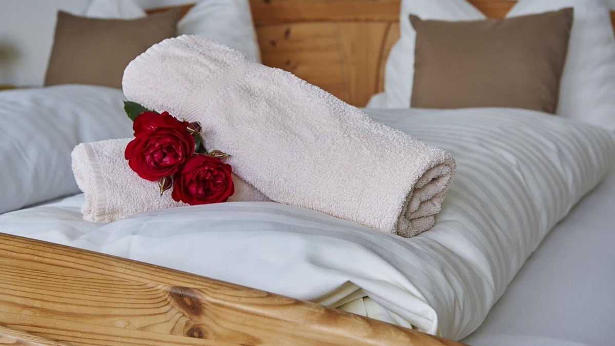 Kaning Cottage | Doppelzimmer, Dusche, WC, 1 Schlafraum - Gästehaus Alpenrose