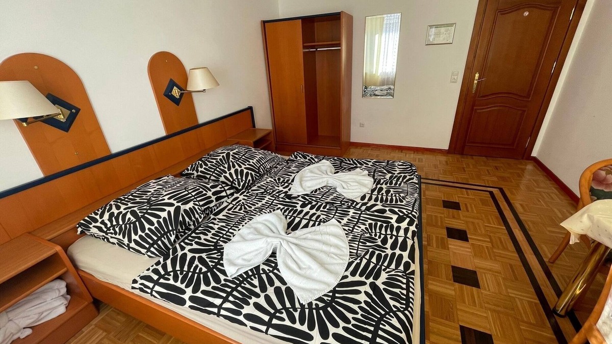 Sudstadt Apartment | Doppelzimmer für 2 Gäste mit 15m² in Nürnberg