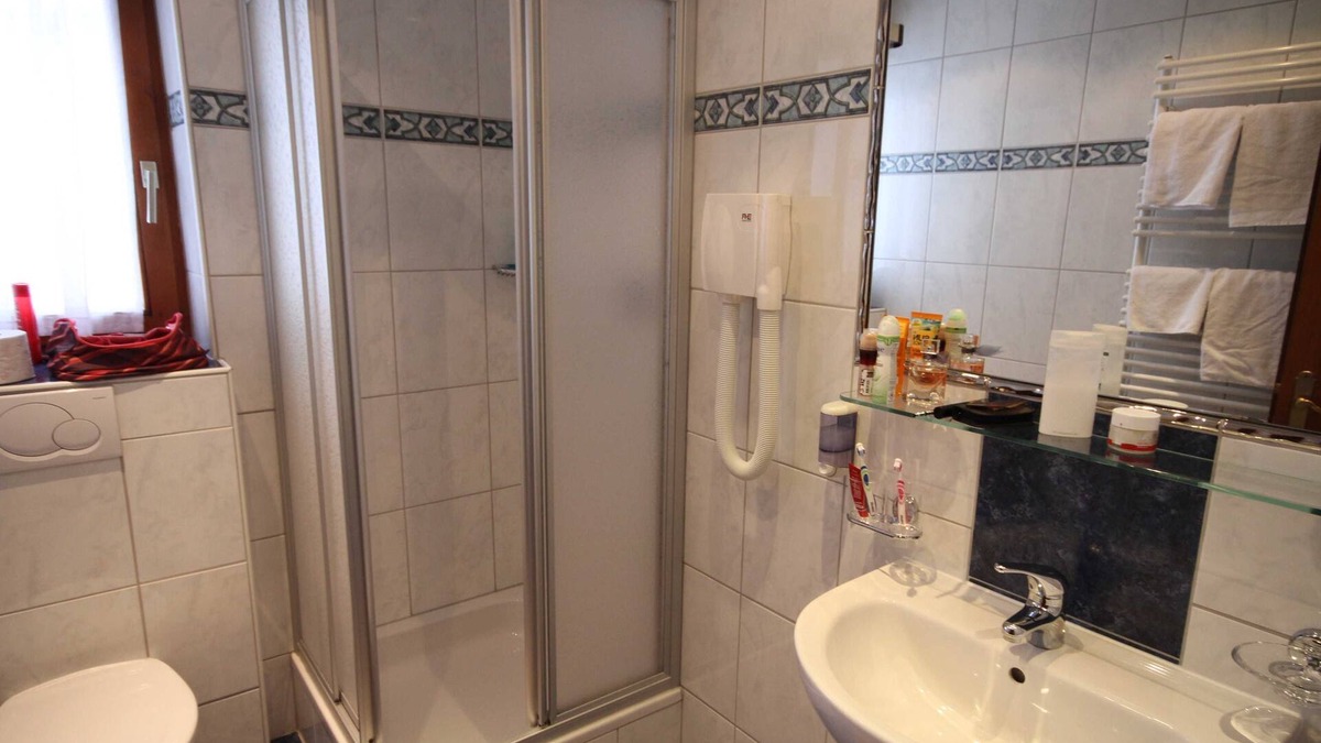 Nauders Apartment | Doppelzimmer - Gästeheim Sigrid