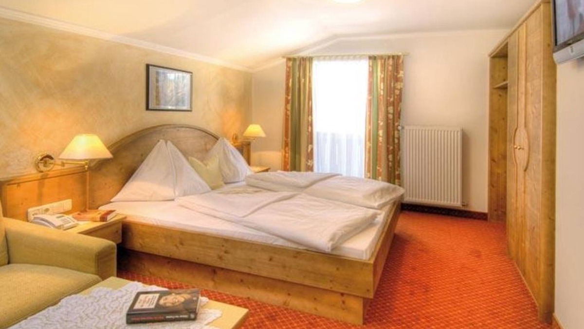Dienten am Hochkoenig House | Doppelzimmer mit Dusche od. Bad, 7 Nächte Winter - Hotel Salzburger Hof