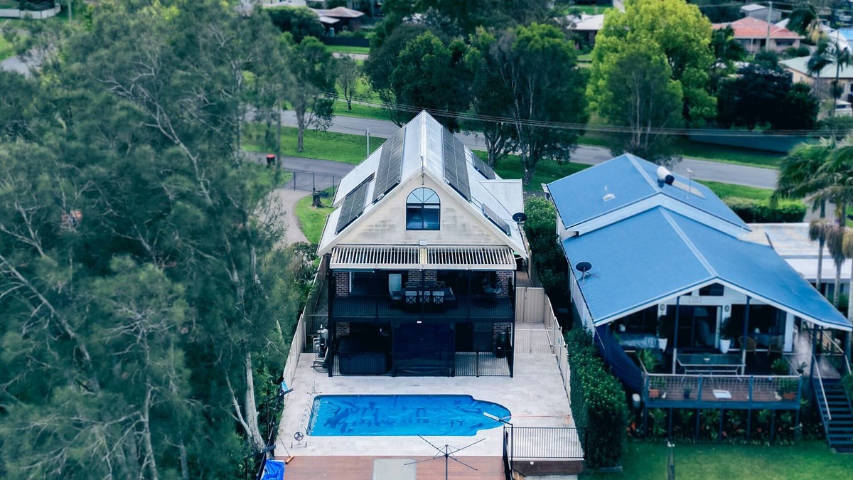 Dora Creek House | Dora On The Water - Dora Creek Lake House