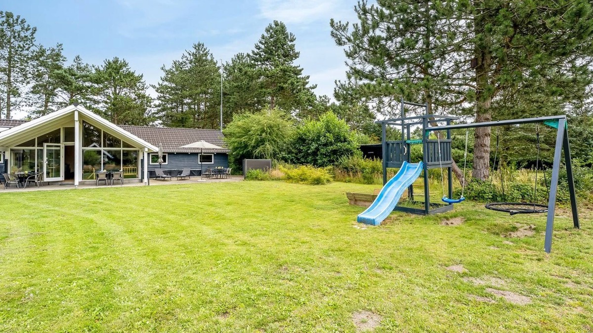 Kramnitse House | "Dorde" - 600m from the sea by Interhome