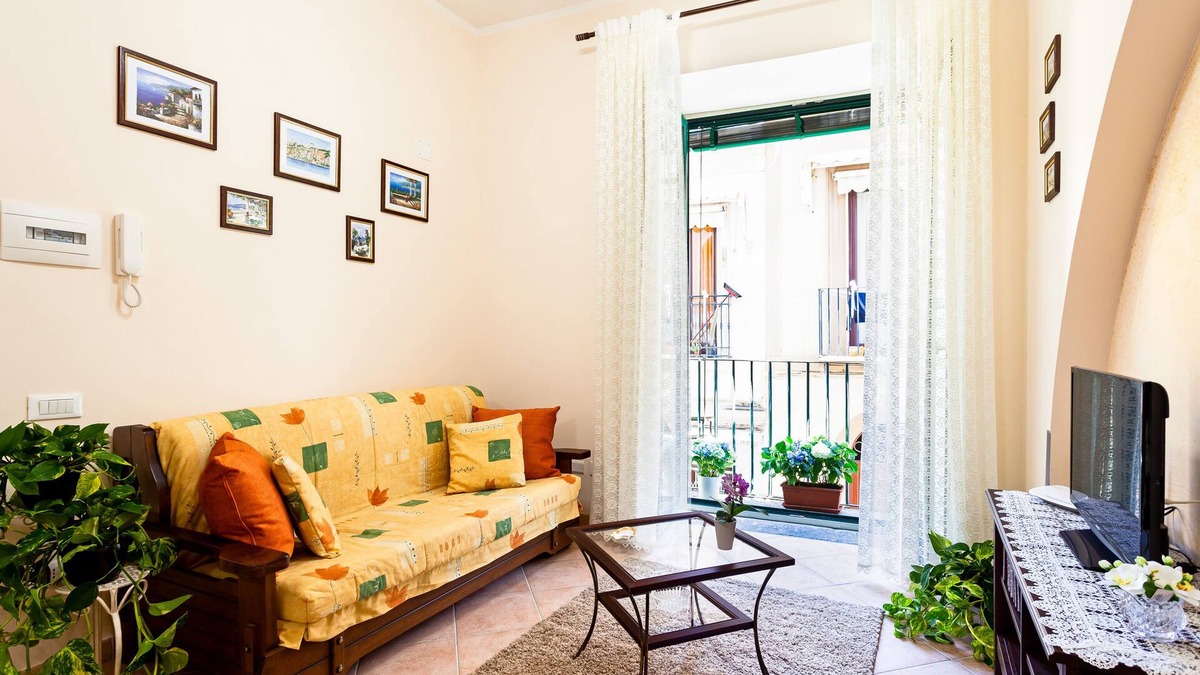 Sorrento Historic Centre Apartment | DORIS HOUSE SORRENTO