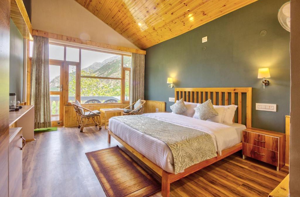 Banjar House | Doris Mountain Cabins Tirthan