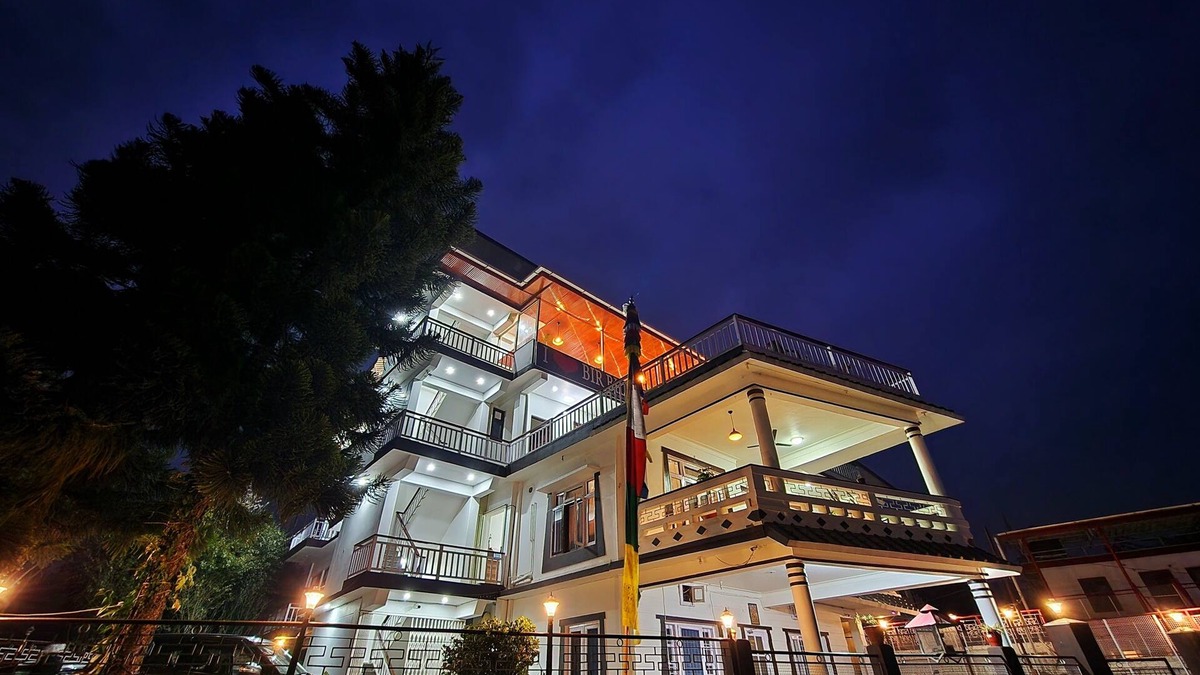 Gunehr Bed & Breakfast | Dorjee House & Rooftop Cafe