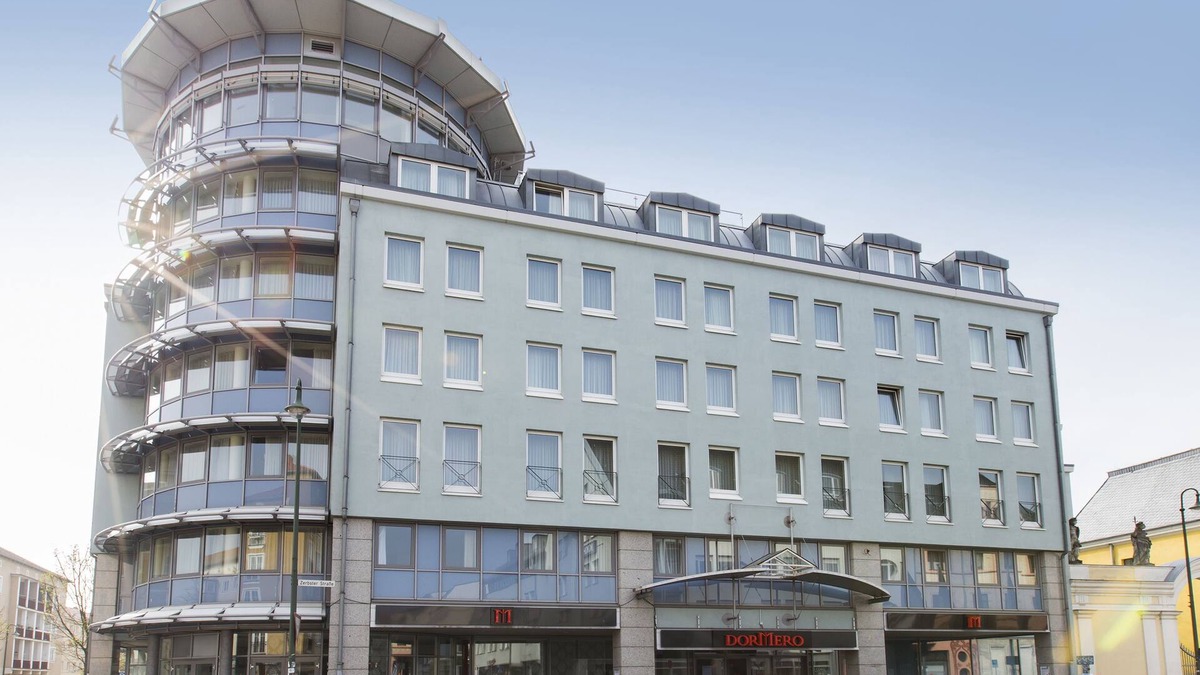 Dessau Hotel | Dormero Hotel Dessau-Rosslau