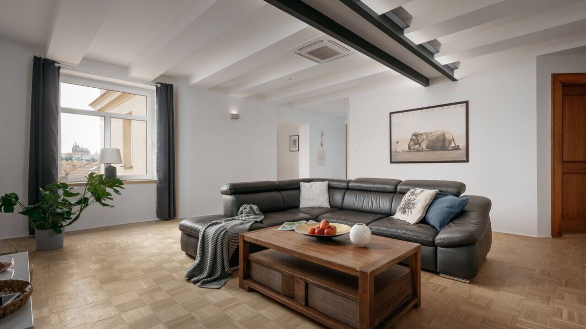 Stare Mesto Apartment | DOT 3 bdr Apartment with Tyn Cathedral View & A/C