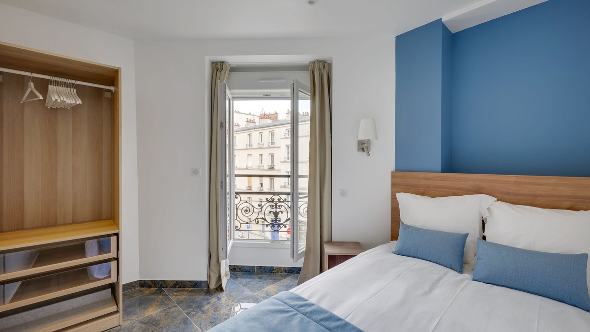 Pere Lachaise Hotel | Double-bed apartment in apart'hotel Le Bellevue