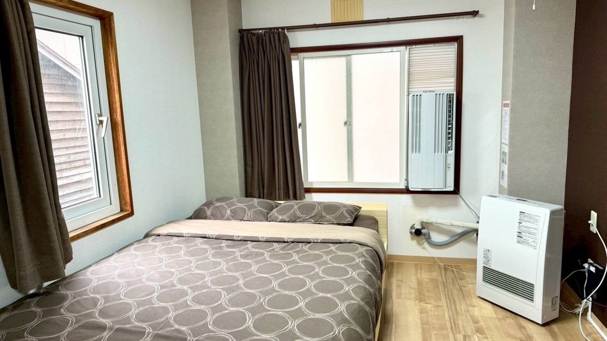 Shiroishi Apartment | Double bedroom 203 3 minutes walk from Kikusui St - 203/Sapporo Hokkaidō