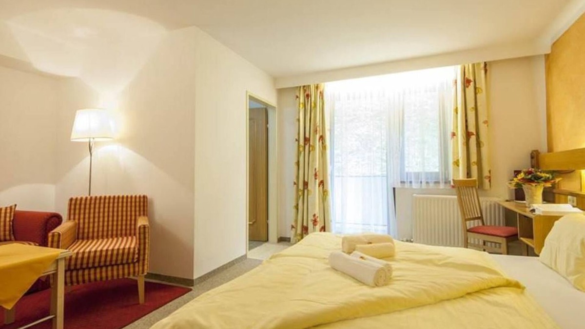 Dorfgastein House | Double- Multi-bed room Superior + - Castle view, Hotel-Restaurant