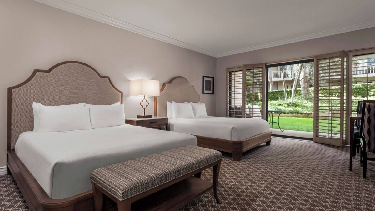 Rancho Bernardo Hotel | Double Queen Beds, Rancho Bernardo, Private Patio w/View, Outdoor Pool