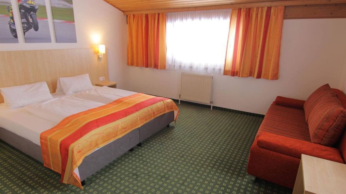 Muehlbach Am Hochkoenig House | Double room family - Bike & Snow Hotel-Restaurant Lederer