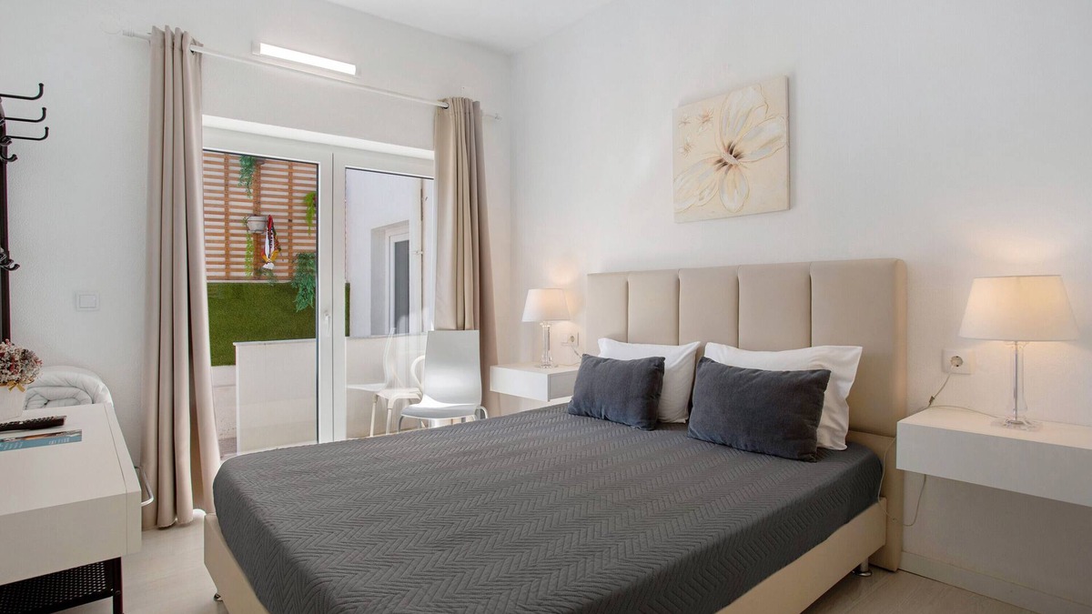 Ribamar Apartment | Double Room 12 with Balcony and Wi-Fi