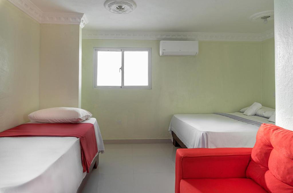 Corales del Sur House | Double Room -2 Beds in Corales del Sur - Parque del Este - Las Americas Airport