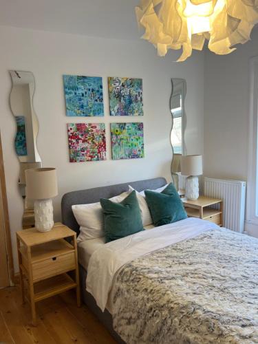 King's Lynn House | Double Room at Minster Cottage