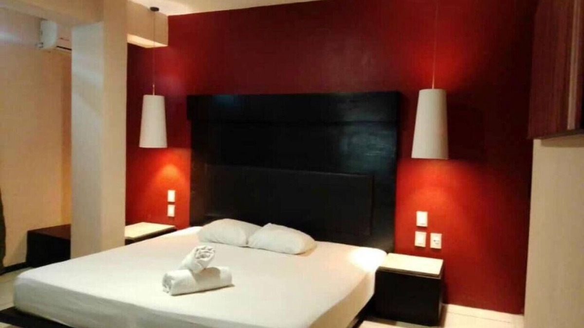 Playa del Carmen Hotel | Double room at BLVD Hotel, unbeatable location