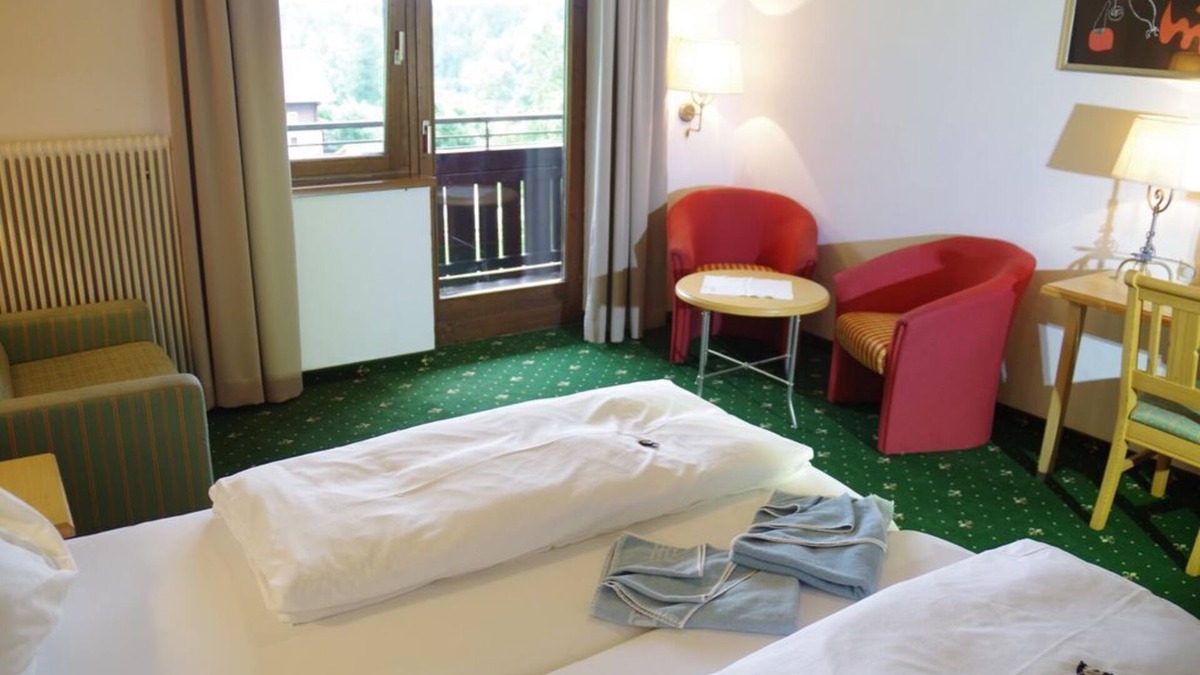 Ramsau am Dachstein Hotel | Double room Torstein, bath or shower - Hotel Berghof