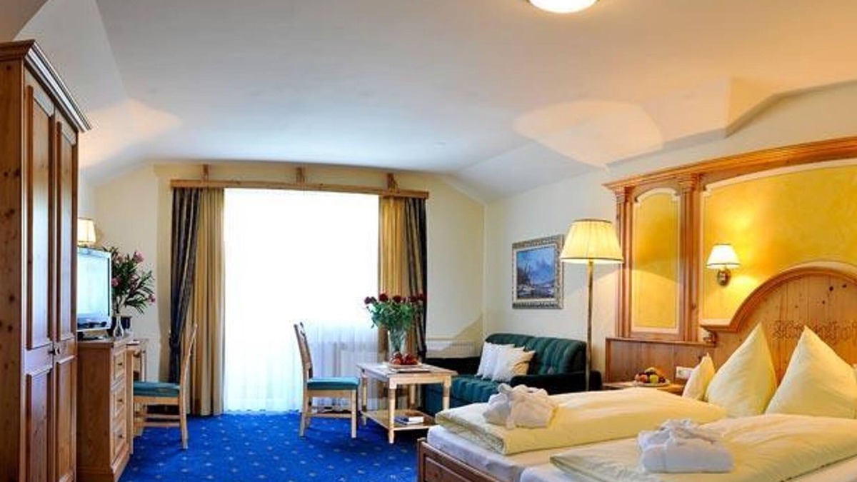 Untertauern Hotel | Double room comfort, 37m², shower or bath, WC - Lürzerhof, wellness and spa hotel