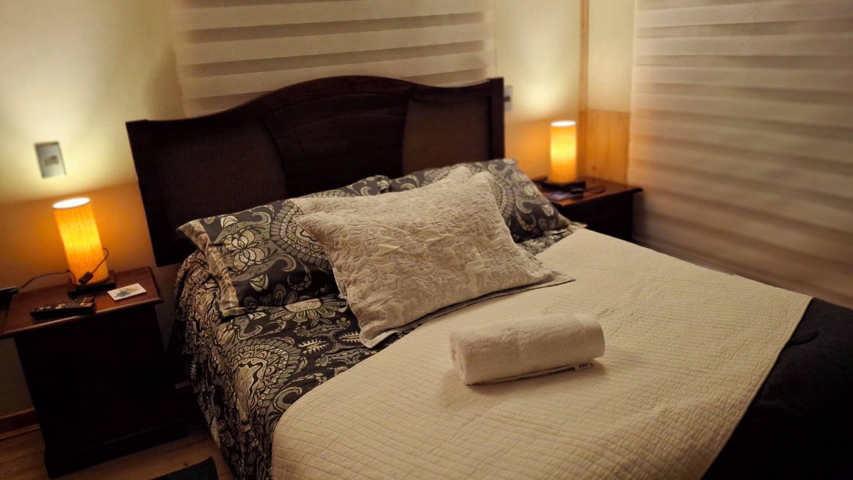 Rilan House | Double room in a family home